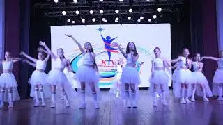 Народный ансамбль "Вересень" - "Бьют часы на старой башне"