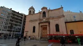 Place Louis Blanc i Toulon