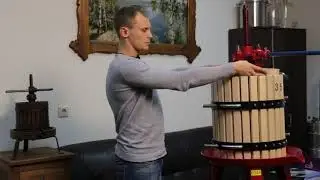 Пресса для отжима сока домкратного типа