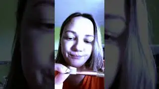 Девочки и кисточки