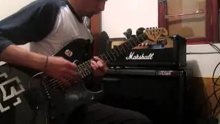 Contruyendo Billie jean en loopstation  Bajo,Guitarra,Voz