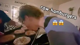 Bro we ate raw HAMBERGERS 🤦‍♂️😊 #tiktok #trending #funny #instagram #scary #trendingvideo #fyp