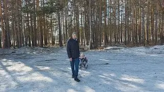 VLOG: ГУЛЯЕМ В ЦЕНТРЕ ГОРОДА!😍НАШЛИ СНЕГ!🛷ПРЕКРАСНЫЕ ПОДАРКИ ОТ ПОДРУГИ!