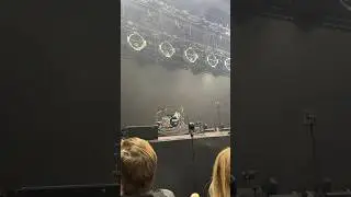 Перед концертом КИНО / 12 мая 2023 / г. Пермь. Приятно вспоминать это минуты предвкушения.