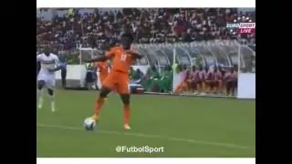 Wilfred Boney with a nice Elastic and Nutmeg