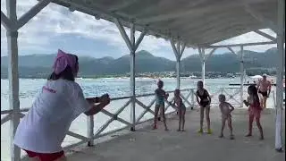 Зарядка у моря от базы отдыха 