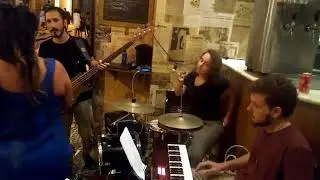 isnt she lovely - Beira Trio + Pia Boix
