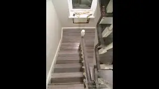 Покраска деревянной лестницы из бука. Двухцветная покраска.