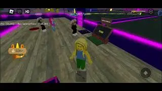 играю в роблокс My little pony tycoon