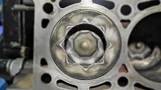 Volkswagen Touareg 3.0 CRCA engine block disassembled