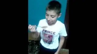 Ложка какао .парень мощь ))