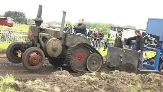 Full Pull- Lanz Bulldogs ziehen schweren Bremswagen