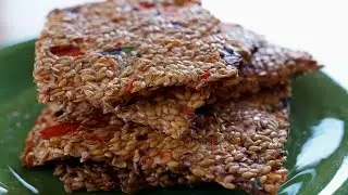 How to Make Flax Seed Crackers