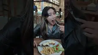 Ada Tempat Makan Enak Di Dealer Motor