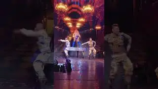 Jennifer Lopez - 