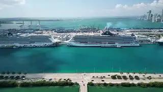 The MacArthur Causway leading into Miami Beach