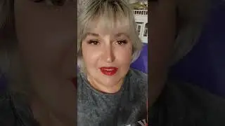 Рассказала