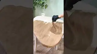 Не нашла в магазине столик нужной формы и решила сделать своими руками