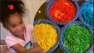 Hailo’s MESSY spaghetti Restaurant!! Come play!