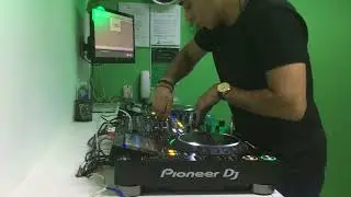 SL Complex - Breakthrough [Live Set]