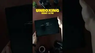Unboxing SONY a7IV