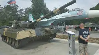 Обзор номера отеля Морской бриз/Возвращение в Москву/Едем в Анапу/Сквер военной техники в Анапе