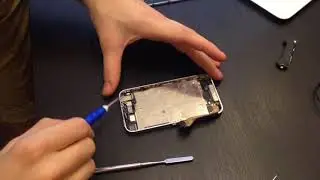 Как полностью разобрать iPhone 4/4s ?