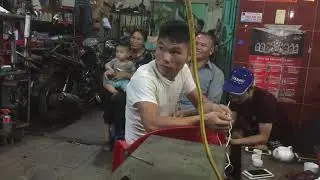 Dụng Cụ Đầy Đủ Để Sữa Chữa Được Côn Tay Phanh
