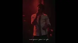 ALEX TURNERRRRRR |Do I wanna know? (blurry videos are awesome. we ain't arguing.)