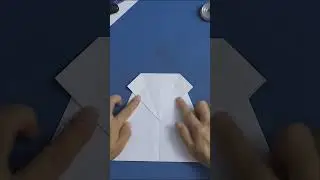 QF inner locked paper airplane that can fly very far and can also turn around