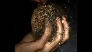 Water balloon popping in slow motion 11.000fps