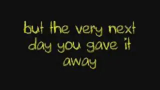 Last Christmas - Wham!  • Lyrics •
