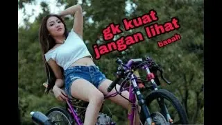 KUMPULAN FOTO MODEL CANTIK DAN SEXY MODIFIKASI MOTOR