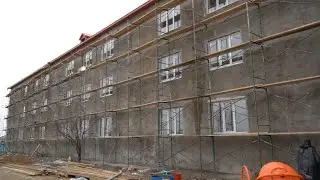 В Дербенте продолжается капитальный ремонт школы №20