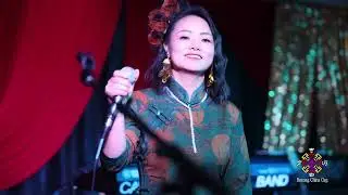 Ling Ling Lee Sings at the Enter Fresno Concert 2023-2024