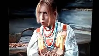 Марфушенька Душенька орешки грызёт