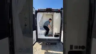 Tiny house on wheels 
