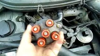 The distributor cap on the Mercedes 124 keeps breaking.