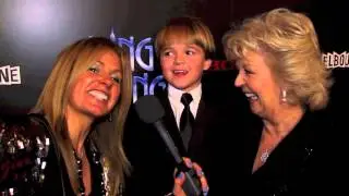 KING KONG OPENING NIGHT   INTRODUCING SAM  PATTI AND BERT NEWTON'S GRANDSON!!!