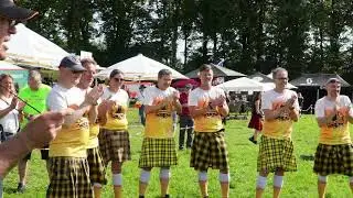 Highland Games Dorfbauern 2025   Baumstammziehen