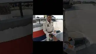 Impressing Trafic Police By Giving Water Bottle   #police #ktmrc200 #dominar400