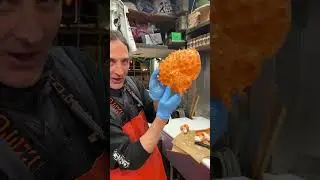 How to prepare a whole cooked ALASKAN King Crab