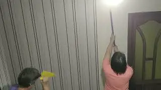 Как клеить обои в полоску.