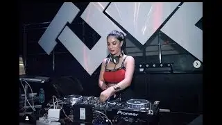 REMIX BREAKBEAT WITH SIVA APRILIA