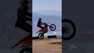 ВСЕ ЭНДУРО ЧЕТКОЕ ВИЛИ НА ЗАДНЕМ КОЛЕСЕ