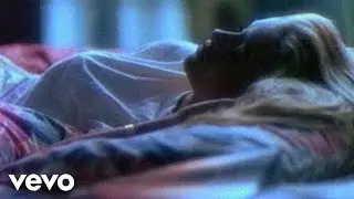 Paulina Rubio - Amor De Mujer