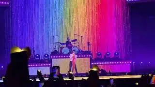 Girls/Girls/Boys (live) - Panic! At the Disco