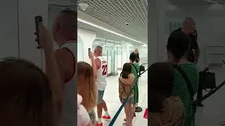 Пассажиры рейса авиакомпании FlyOne провели акцию протеста в аэропорту Кишинёва