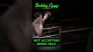 Don't accept the hold! #boxingtechnique