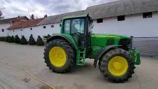 2002 John Deere 6290s 4-wheeled tractor